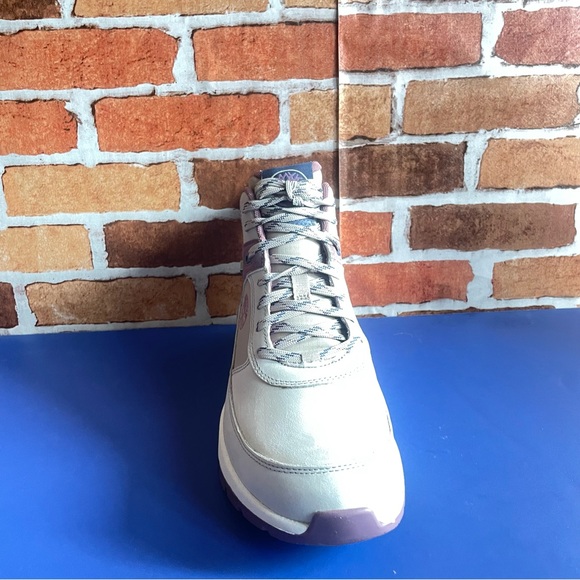 Timberland Women's Field Trekker Mid Light White Nubuck Hiking Shoe - Picture 4 of 7